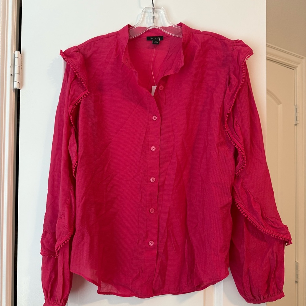 Ann Tylor pink blouse